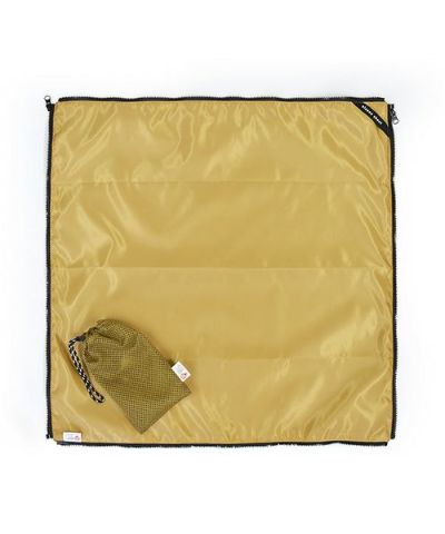 【雑誌掲載商品】【レジャーシート】 bcl(ビーシーエル)/585 キズナシート 60×60cm レジャーシート 組み合わせ可能レジャーシート 一人用 キャンプ用品 キャンプ 釣り アウトドア ピクニック フェス 花火大会 運動会 お花見